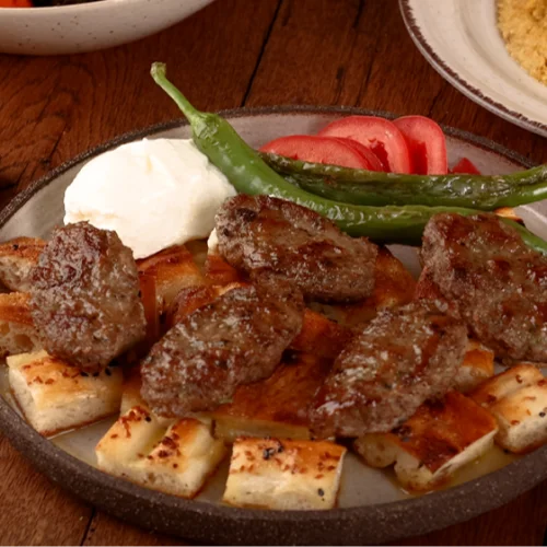 Tereyağlı Lokum Köfte